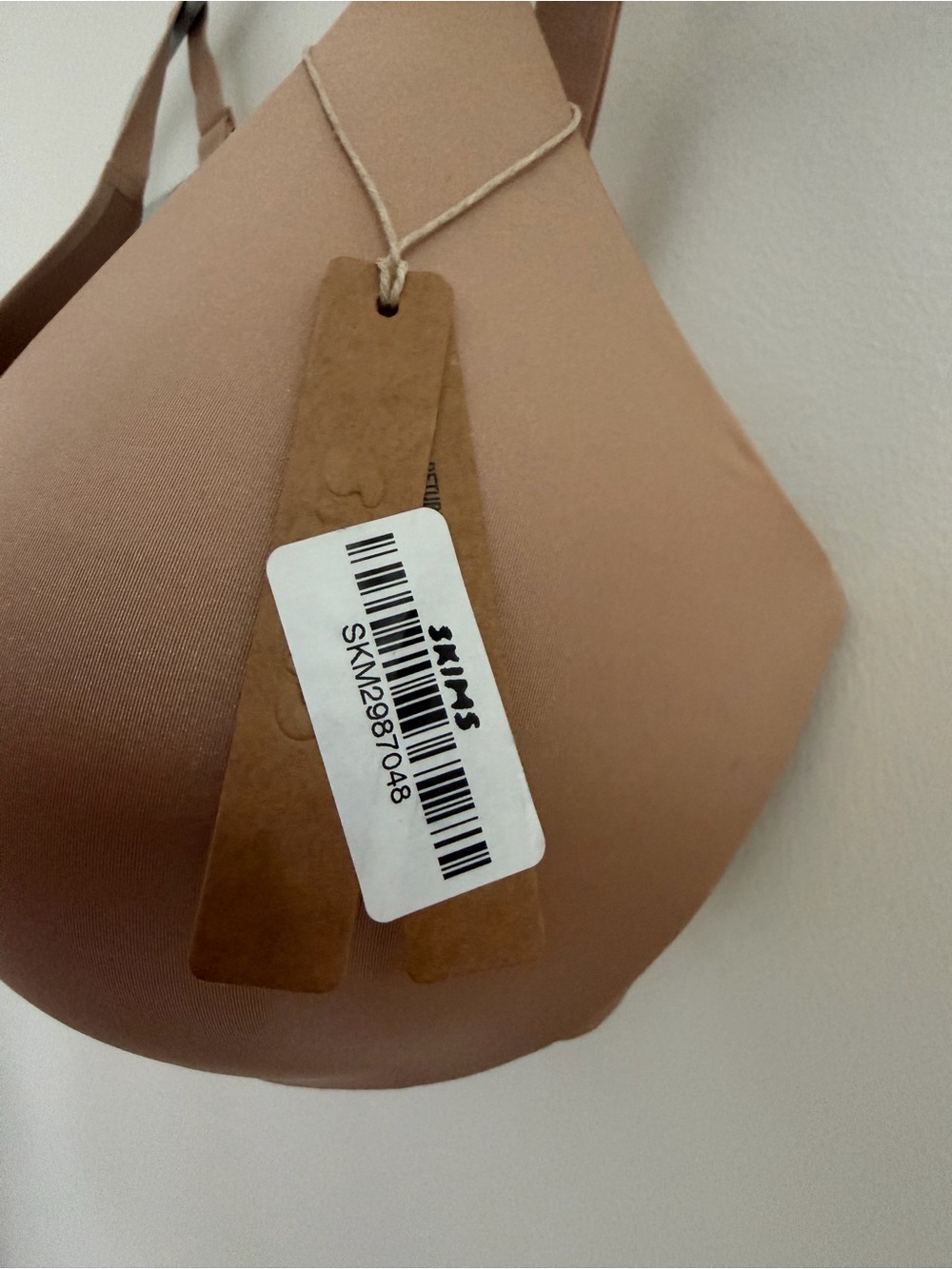 Skims wireless foam super push up bra - Picture 5 of 8
